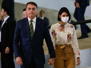 Bolsonaro minimiza gastos de de R$ 3,76 mi com cartão corporativo