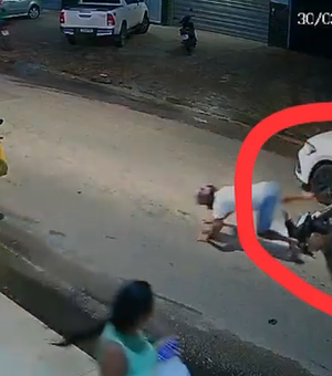 Câmeras registram acidente fatal com ciclista em Arapiraca e outra colisão simultânea