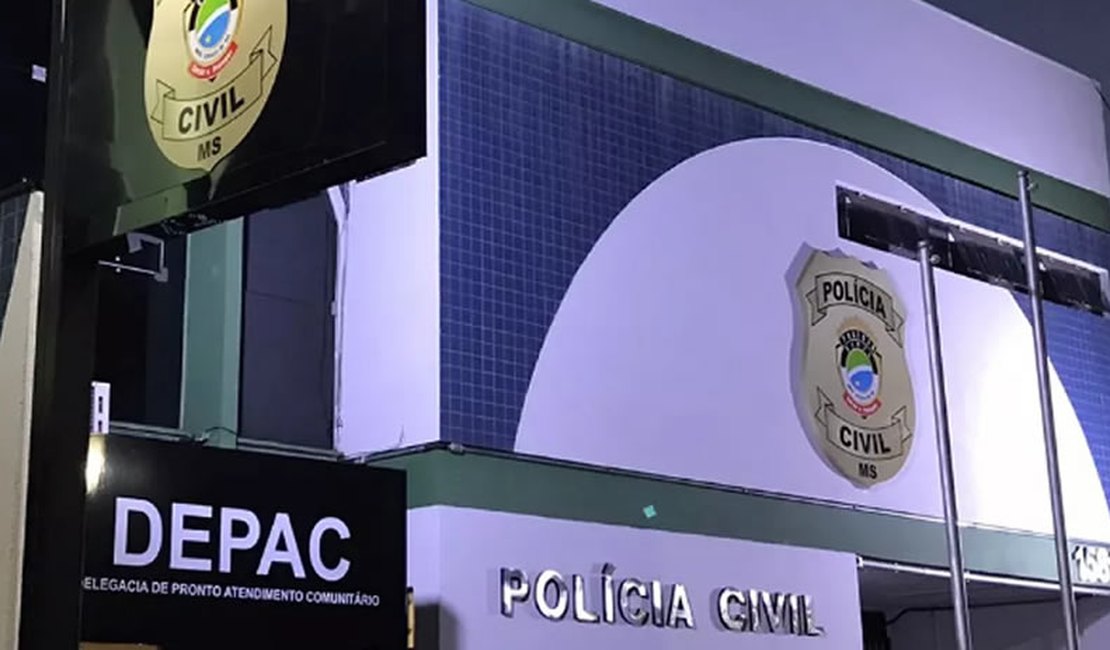 Marido participa de atos terroristas em Brasília e mulher cai em golpe de ladrão pedindo 'fiança'