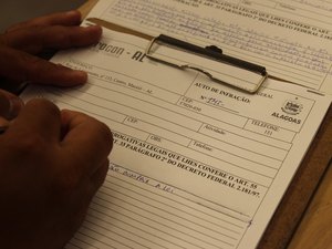 Procon/AL multa loja de pneus em mais de R$ 140 mil por práticas abusivas