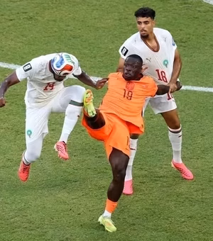 Marrocos elimina Holanda nos pênaltis e avança na Copa do Mundo