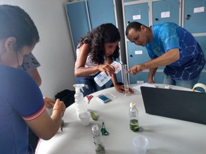 Alunos do Sertão criam repelente natural e projeto é selecionado para exposição em PE