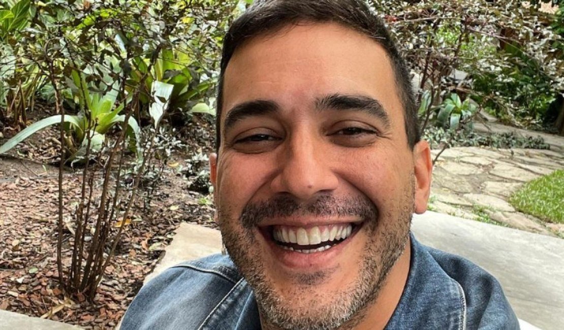 André Marques fala em russo no 'É de Casa' e viraliza na web