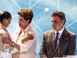 Em pesquisa, Marina encosta em Dilma e ganharia no 2º turno