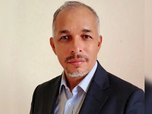 Jornalista lança candidatura ao governo de AL pelo Democrata