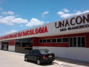 Pacientes com câncer voltam a ficar sem atendimento por falta de  pagamento