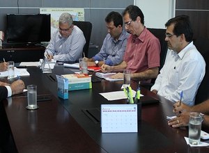 Presidente do TRE/AL discute soluções para problemas no Fórum Eleitoral 