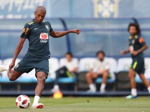 Brasil escalado para enfrentar a Bélgica com Fernandinho e Marcelo