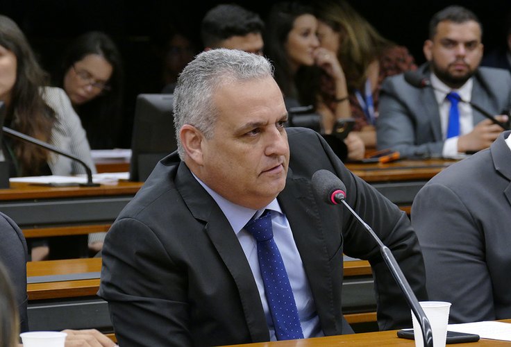 CCJ da câmara ressuscita PL do voto impresso com apoio de Alfredo Gaspar