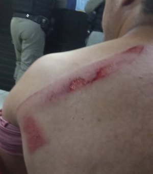 Polícia apura agressão com facão após desentendimento entre vizinhos em Maceió