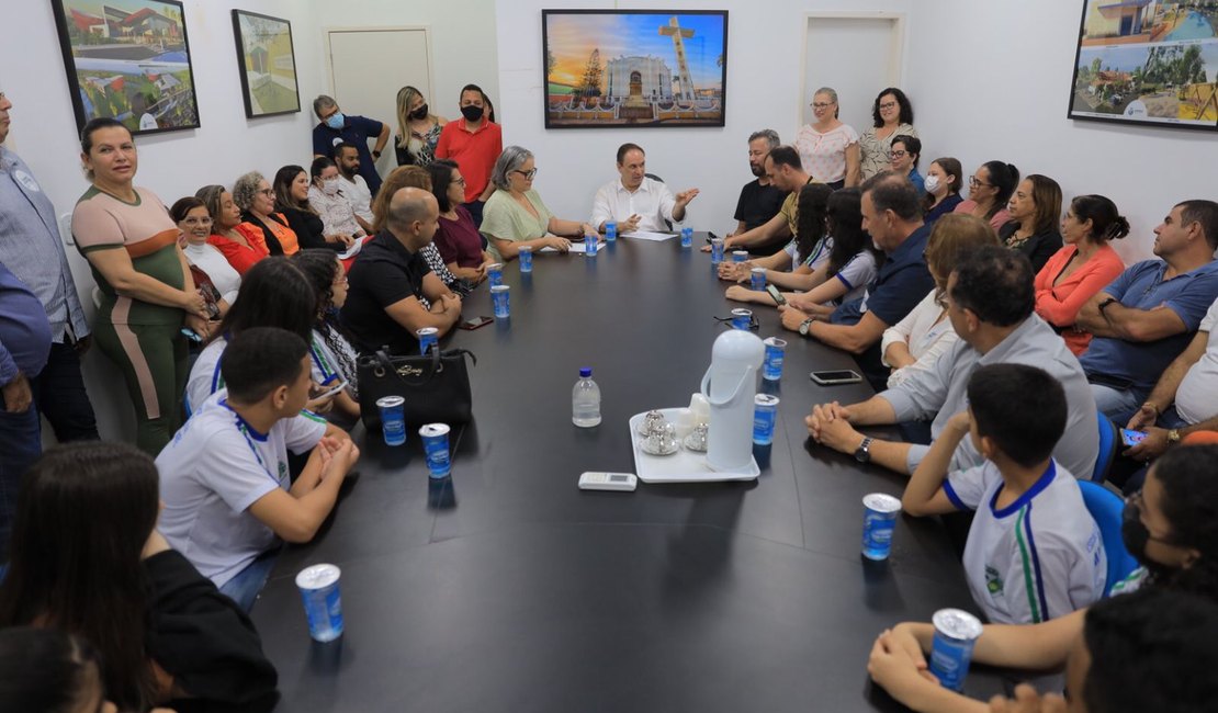 Prefeitura de Arapiraca lança programa Torcedor Mirim em parceria com o ASA