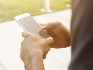 IBGE faz entrevistas por telefone durante pandemia; saiba como identificar o entrevistador
