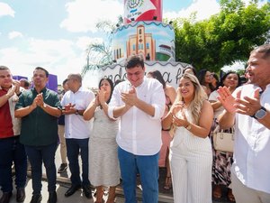Prefeito Carlos conclui mês festivo  de 111 anos de Rio Largo com entregas