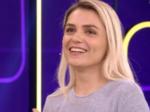 Monica Iozzi revela decepção ao conhecer “crush” Caio Castro