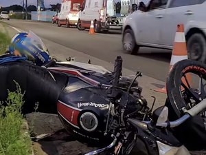 Motociclista morre após colidir contra carro parado às margens da AL-110, em Arapiraca