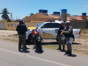 Oito veículos são retirados de circulação durante operação do BPRv neste feriado