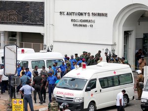 Explosões em hotéis de luxo e igrejas católicas deixam mortos e feridos no Sri Lanka