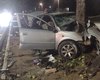 Carro bate contra árvore e motorista morre na Av. Durval de Góes Monteiro