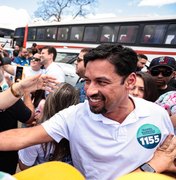 Caravana Alagoas Merece Mais de Rodrigo Cunha recebe apoio de moradores da Ponta Verde, Jatiúca e Pajuçara