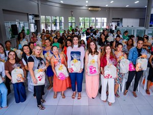 Projeto “Mãe Arapiraquense” beneficia gestantes com 65 enxovais