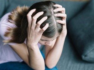 Ansiedade e depressão crescem entre adolescentes e acendem alerta para famílias