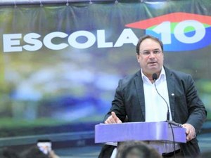 Programa instituído por Luciano Barbosa ajuda Alagoas a conquistar Prêmio Darcy Ribeiro de Educação