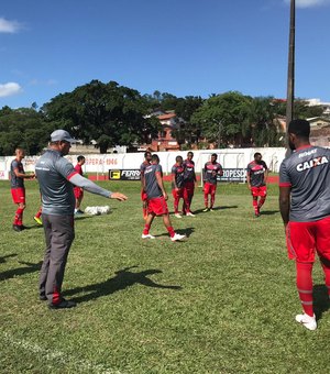 CRB treina em Santa Catarina e finaliza preparação para duelo contra o Criciúma
