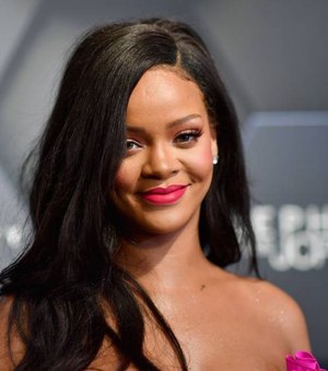 Rihanna está namorando rapper A$AP Rocky, segundo revista internacional
