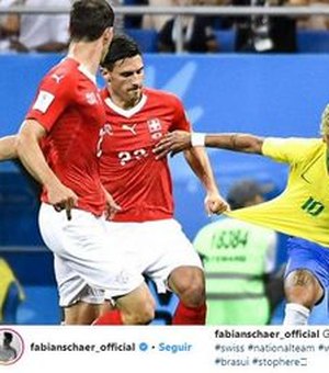 'Parou aqui', ironiza zagueiro suíço ao postar foto em que puxa Neymar