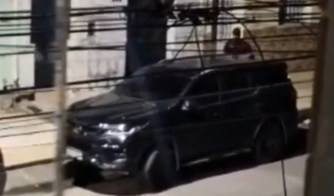 Novas imagens mostram atuação de grupo suspeito de furtar carros de luxo em Maceió