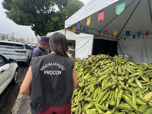 Milho apresenta ampla variação de preços em pesquisa junina do Procon Maceió