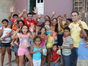 Emoção e entusiasmo marcam caminhadas de Nezinho