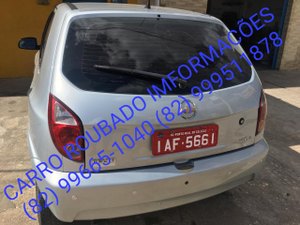 Taxista é rendido por falsos passageiros e mantido refém no porta-malas do veículo