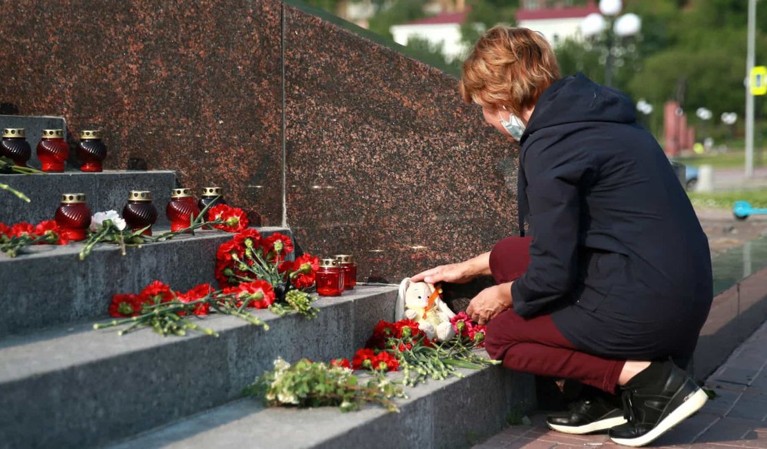 Encontrados corpos de vítimas de acidente de avião na Rússia