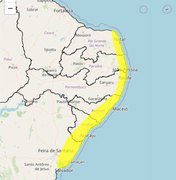 Inmet emite alerta para Alagoas e Maceió já registra alagamentos em várias ruas