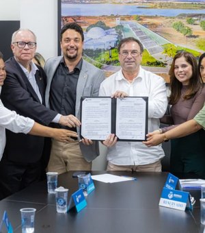 Decreto assinado por Luciano Barbosa amplia proteção social e prioriza população vulnerável