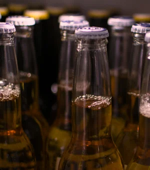 Homem é preso por retirar criança de condomínio e oferecer bebida alcoólica em Satuba