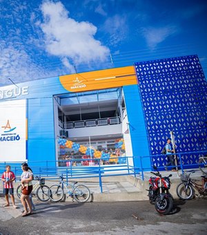 Crianças autistas seguem sem frequentar as aulas por falta de PAEs em escola bilíngue de Maceió