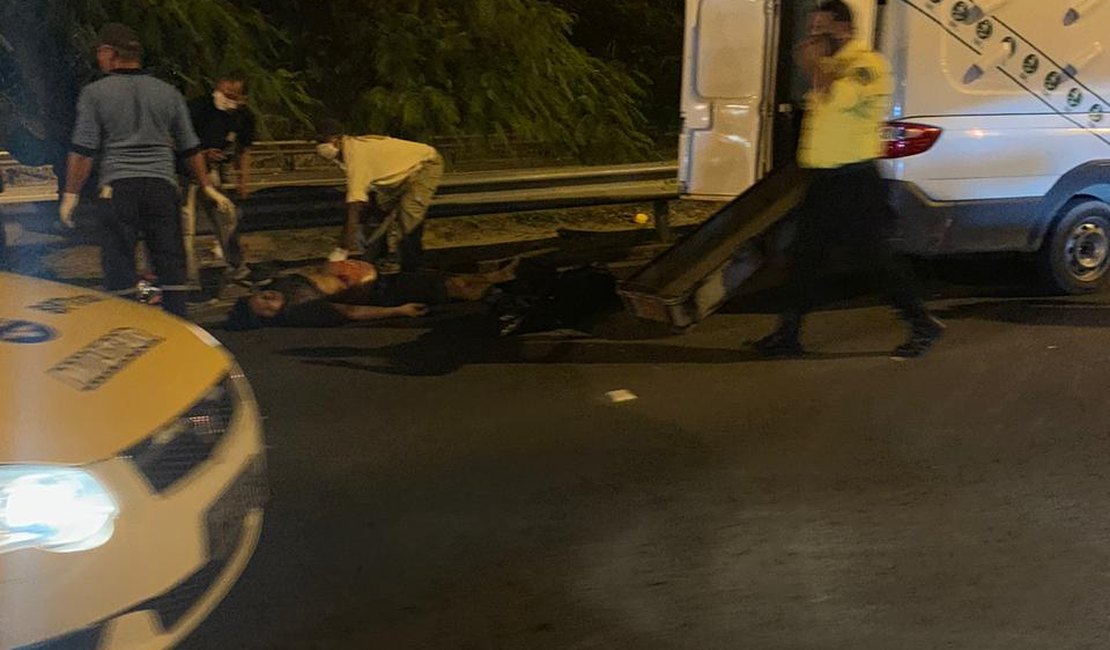 Grave acidente mata motociclista no Jardim Petrópolis, em Maceió
