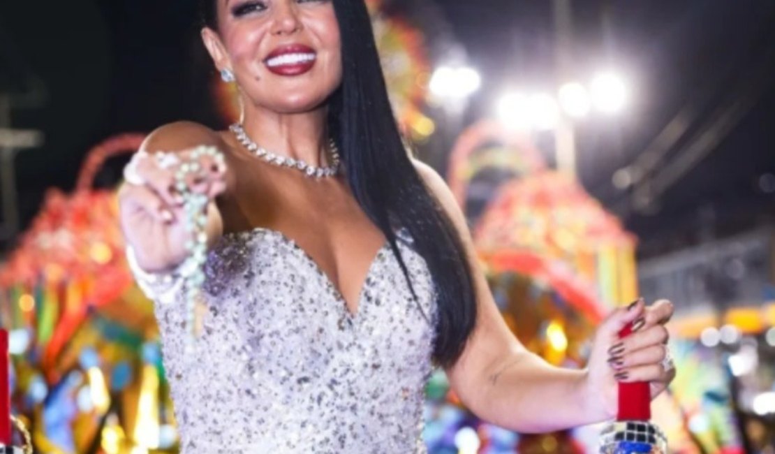 Alagoana vira enredo e emociona público ao ter história contada em desfile no Rio