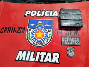 Dupla é detida com tabletes de maconha na rodovia BR 101