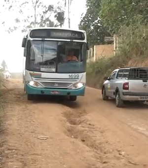[Vídeo]Motoristas sofrem com buracos na ladeira que dá acesso a várias comunidades rurais