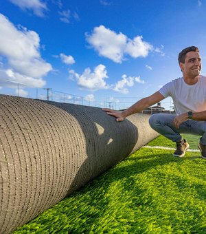 JHC vistoria Areninha no Village: “Investir no esporte é investir no futuro de Maceió”