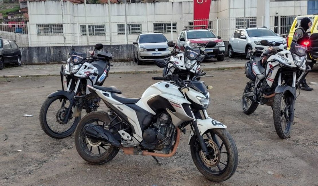 Polícia flagra jovem com motocicleta furtada em Colônia Leopoldina