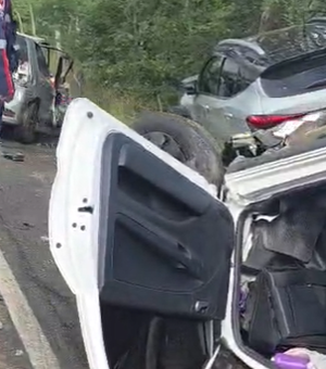Colisão entre carros deixa um morto e dois feridos na zona rural de Craíbas