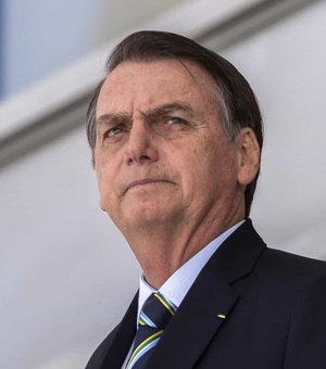 'Tem medo do quê? Enfrenta', diz Bolsonaro sobre mortes pelo coronavírus