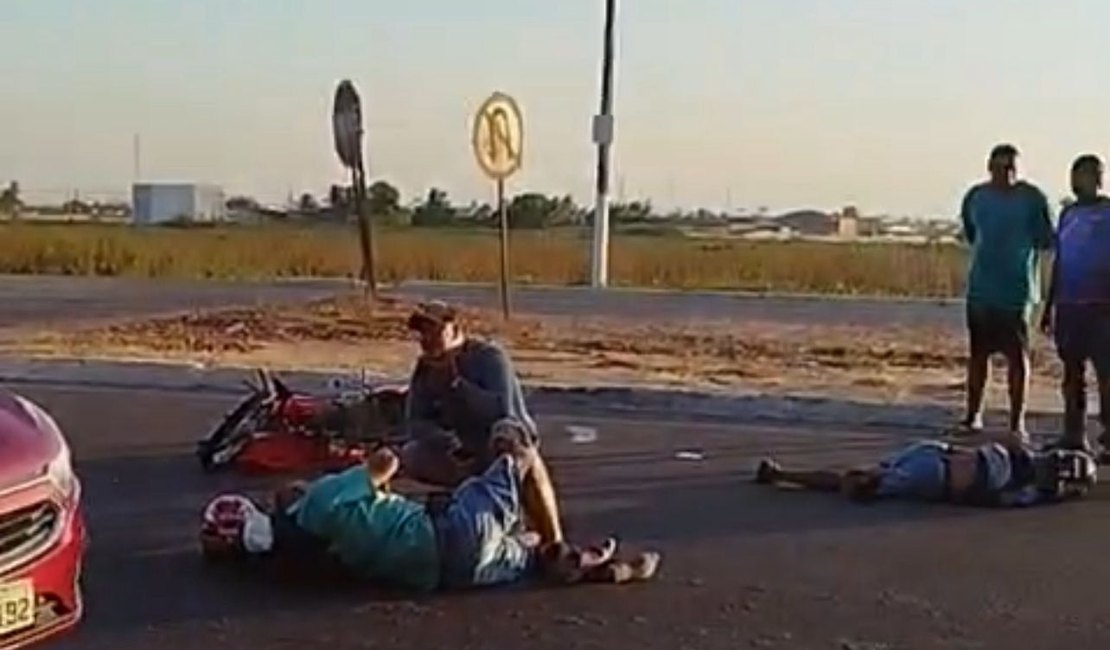 Colisão entre motocicletas deixa três feridos na AL-220, em Arapiraca