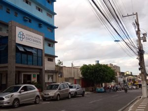 [Vídeo] Hospital de Arapiraca pode ter leitos de Covid-19 desabilitados pelo Estado