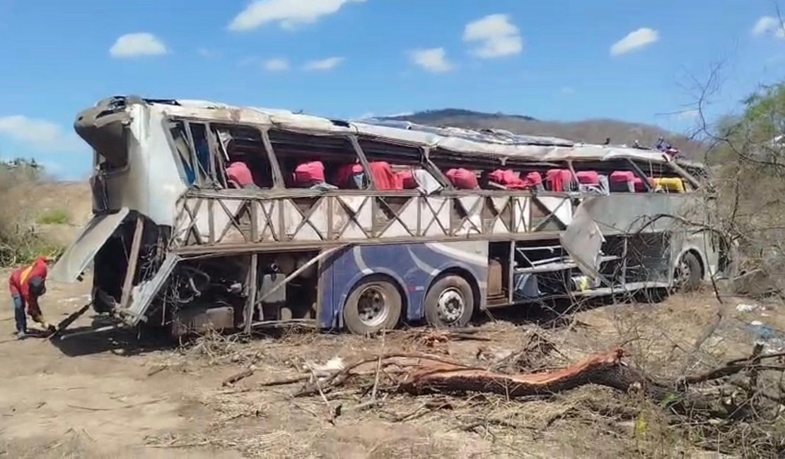 Perícia veicular confirma: não havia falhas mecânicas em ônibus que capotou no Sertão