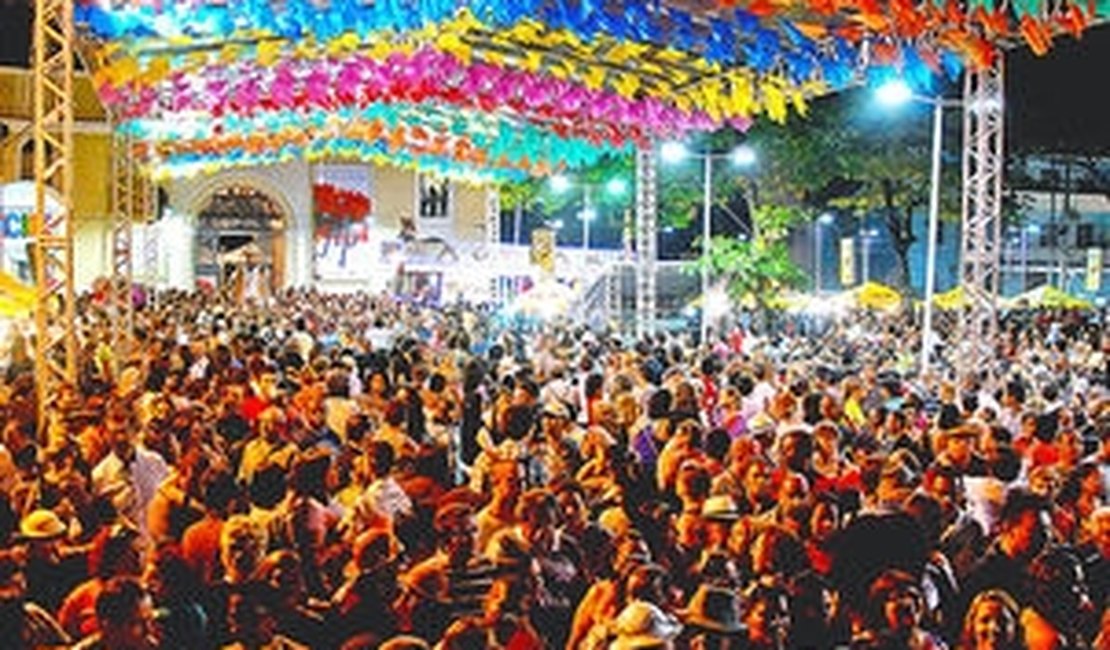 Recife une Copa do Mundo e São João em arraiais com jogo do Brasil ao vivo